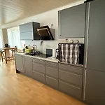 Family-friendly Oasis With Sauna & Terrace アパート *