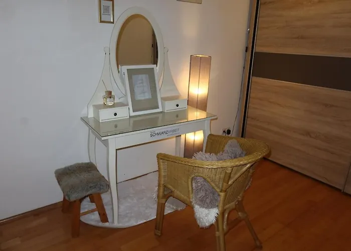 Appartement Family-friendly Oasis With Sauna & Terrace Mettmann